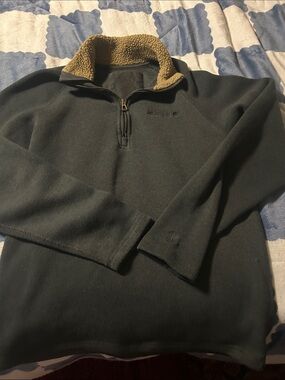 Timberland Dark Green Half-Zip Sweater with Tan Sherpa Collar
